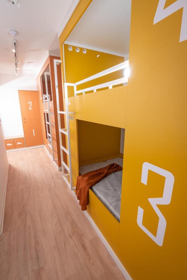 Hostel Le Hueb 土伦 外观 照片