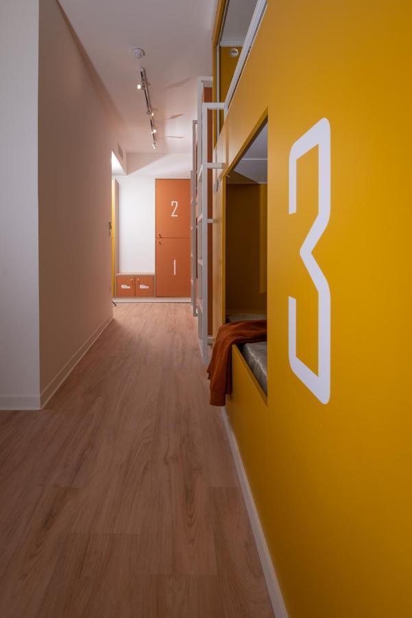 Hostel Le Hueb 土伦 外观 照片