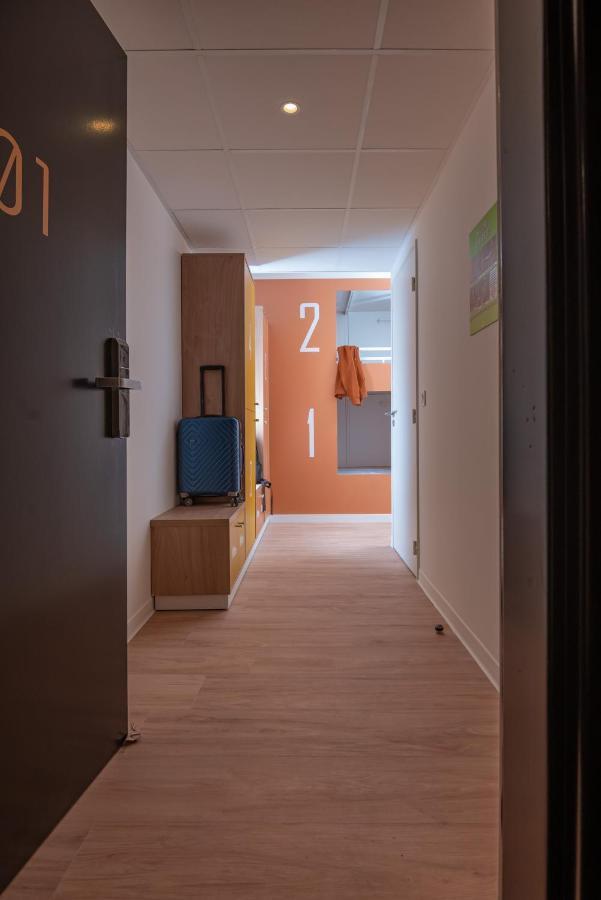 Hostel Le Hueb 土伦 外观 照片